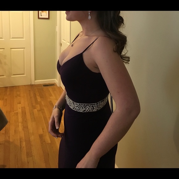 Prom gown - Picture 2 of 2